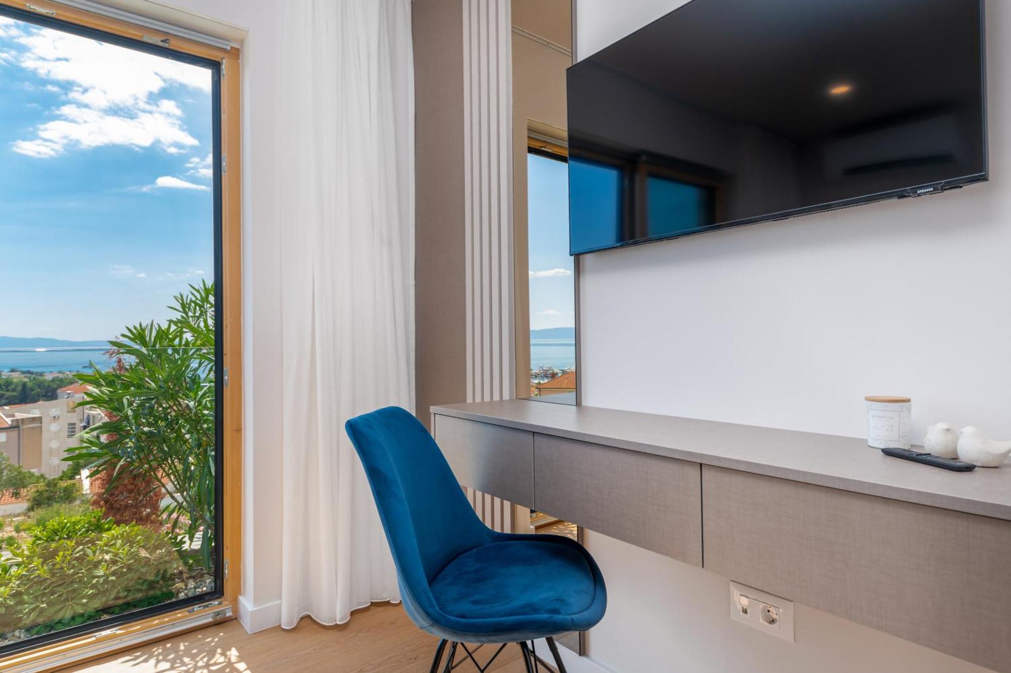 Luxury Adria Sea City & Mountain View Apartment Makarska Extérieur photo