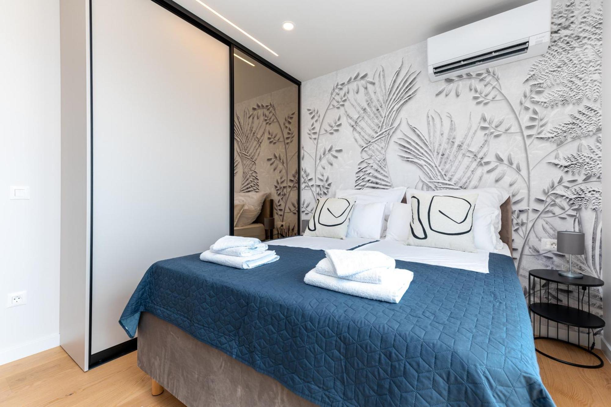 Luxury Adria Sea City & Mountain View Apartment Makarska Extérieur photo