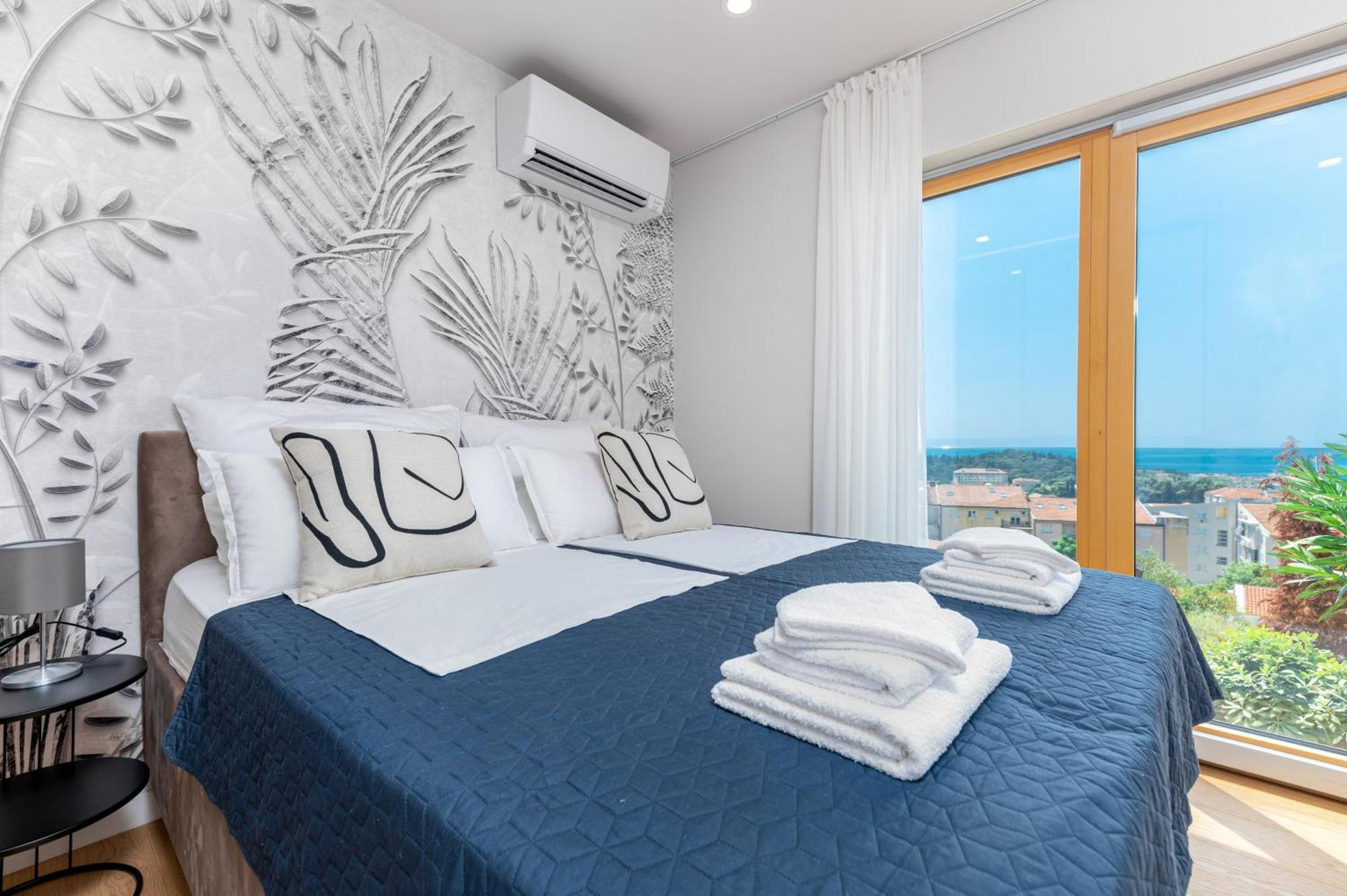 Luxury Adria Sea City & Mountain View Apartment Makarska Extérieur photo